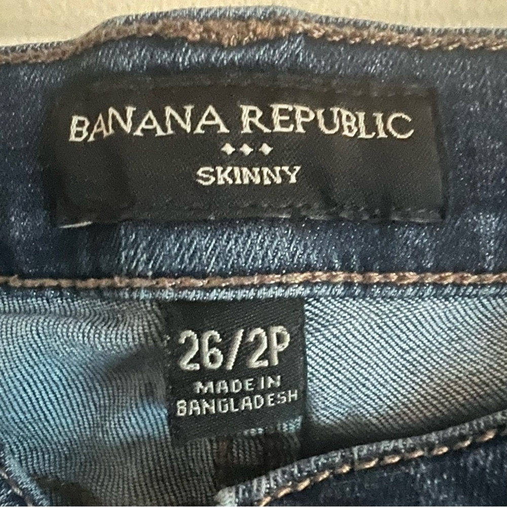 Women’s Banana Republic Size 2P Skinny Jeans - Picture 5 of 9